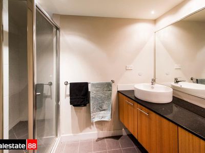 808 / 251 Hay Street, East Perth