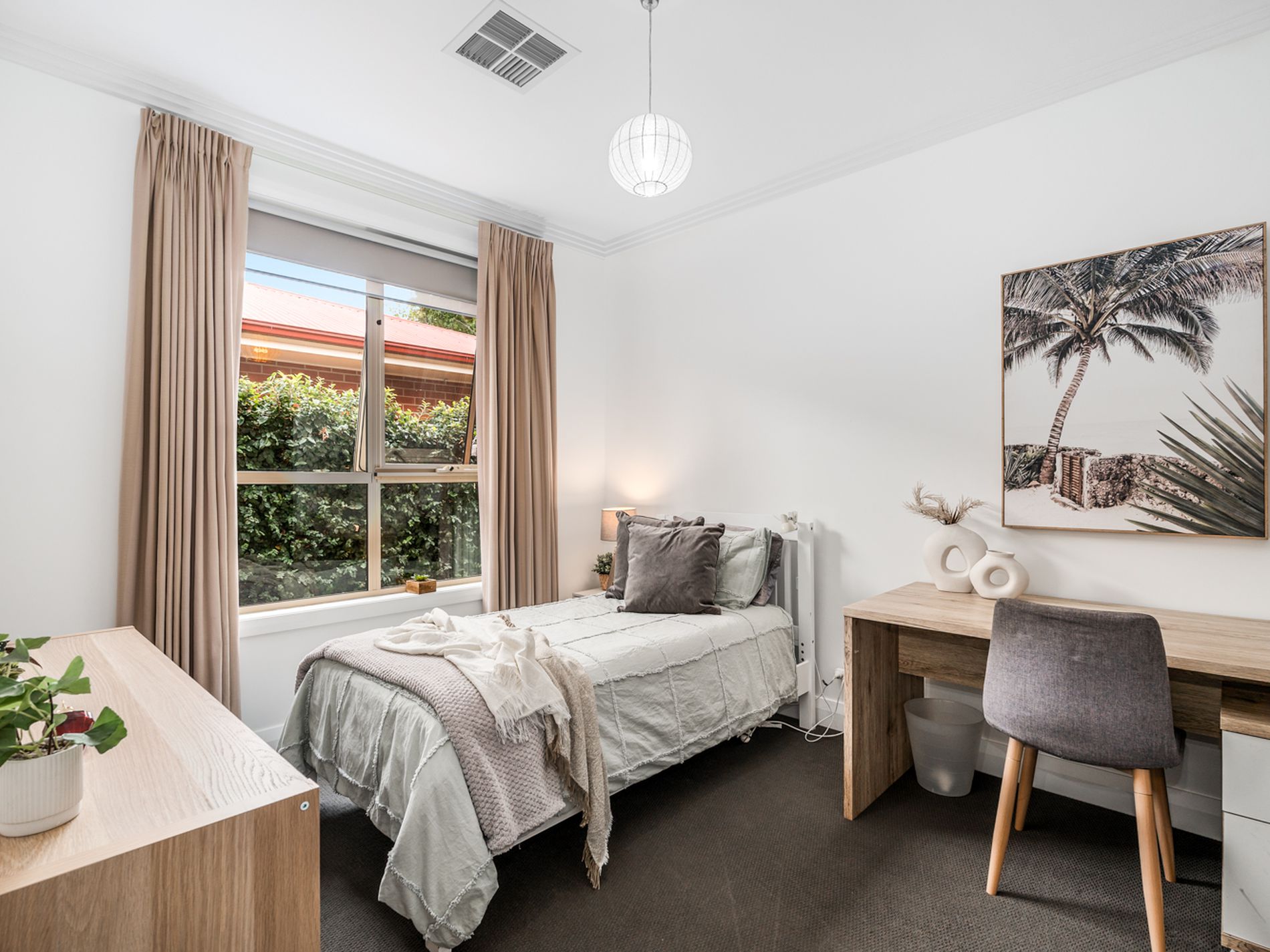 17 Maude Street, Glandore