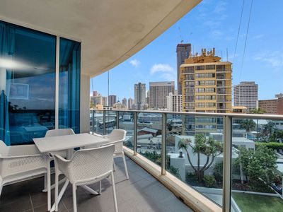 10403 / 3113 Surfers Paradise Blvd, Surfers Paradise