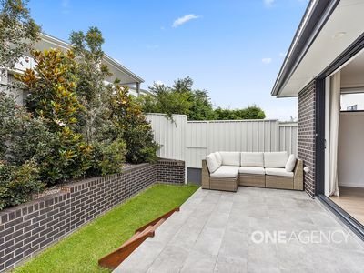 12 Araluen Terrace, Tullimbar