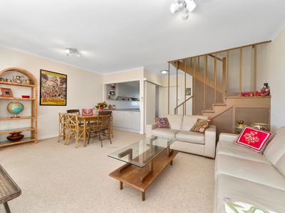 2 / 56-58 Gould Street, Frankston