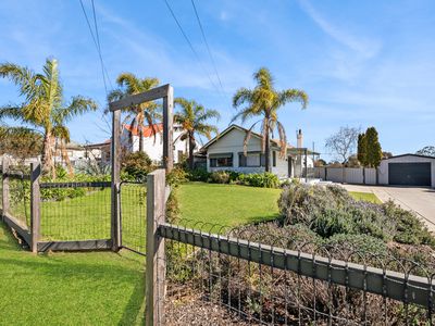 13 Castle Street, North Bendigo