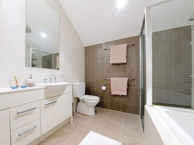 10 / 30 Stephen Road, Botany