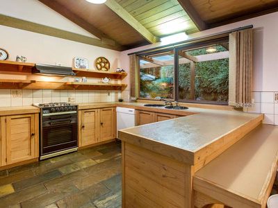 31-33 Normanby Road, Sorrento