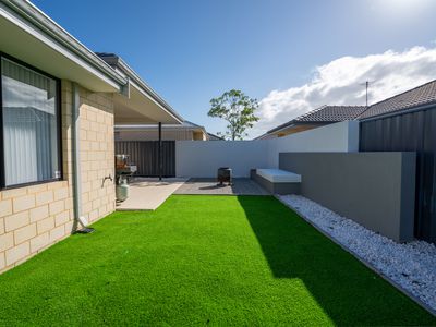 25 Manuka St, Baldivis