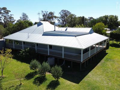 The Old School House / 75 Denham Street, Leadville via, Dunedoo