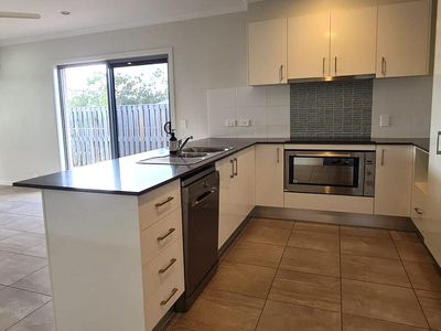 35  Koolivoo Parade, Boyne Island