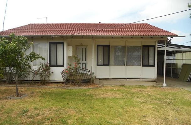 377 Barry Road, Coolaroo