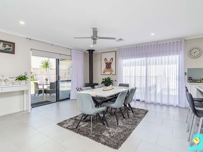 192 Lagoon Drive, Yanchep