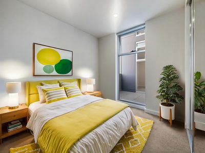 204 / 33 racecourse road, North Melbourne