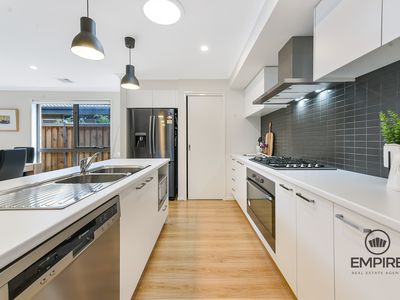 8 Invermay Way, Clyde