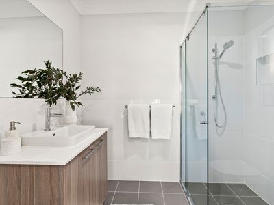 25 Alpha Road, Badagarang