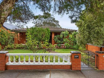 13 Latrobe Street, Moonee Ponds