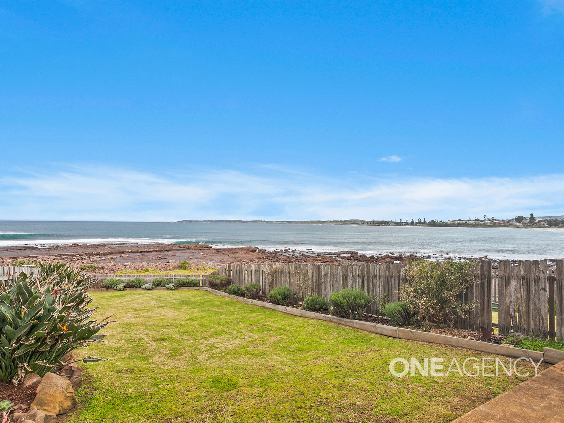 1 / 38 Shell Cove Road, Barrack Point