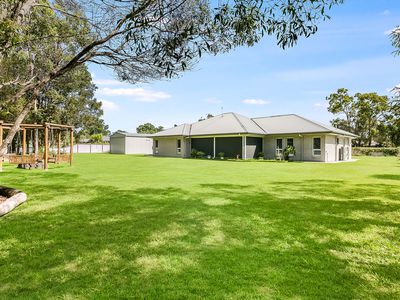 383 Petersen Road, Morayfield