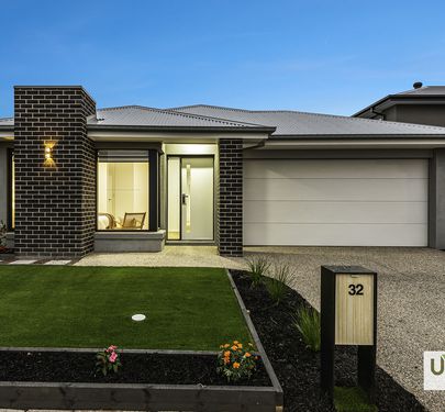 32 Handsome Avenue, Clyde North