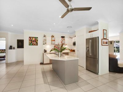 6 Hovea Place, Tewantin