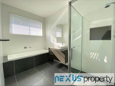 38 Battam Road, Gregory Hills