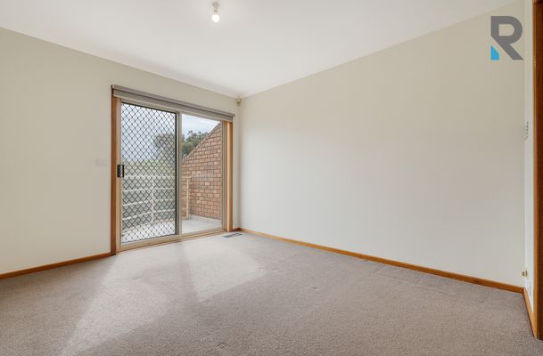 2 / 7 Hawick Court, Greenvale