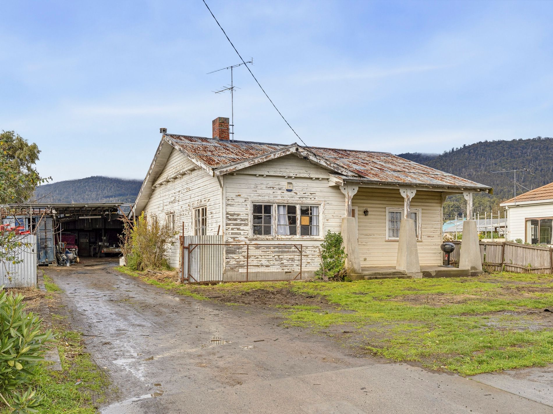 24 Shield Street, Huonville