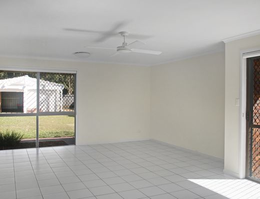Spacious living in Tewantin image 4