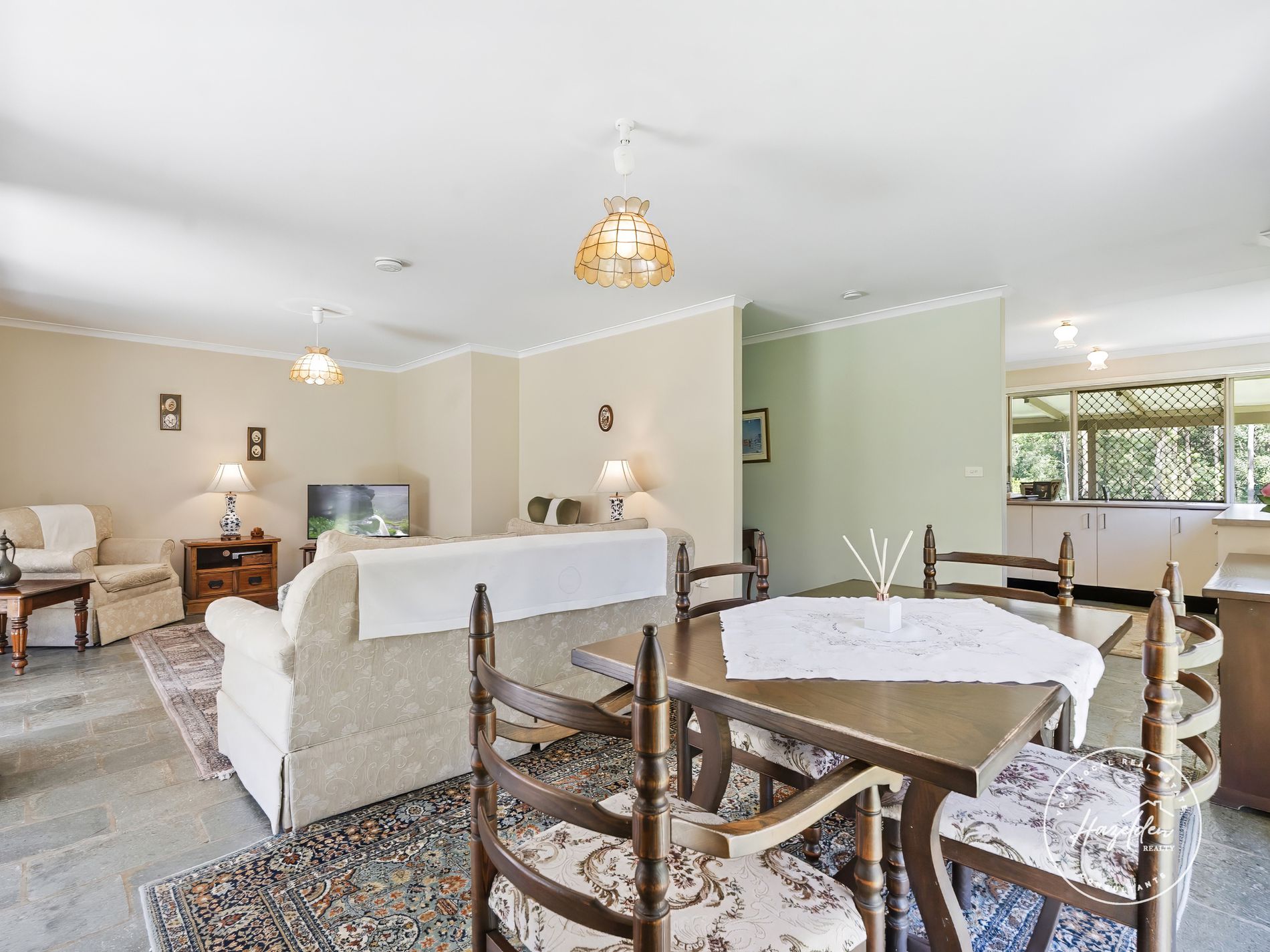 22 Woodwood Road, Landsborough