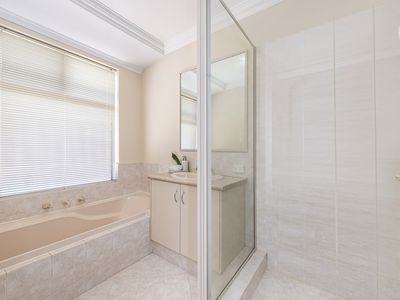 8 Verin Lane, Port Kennedy