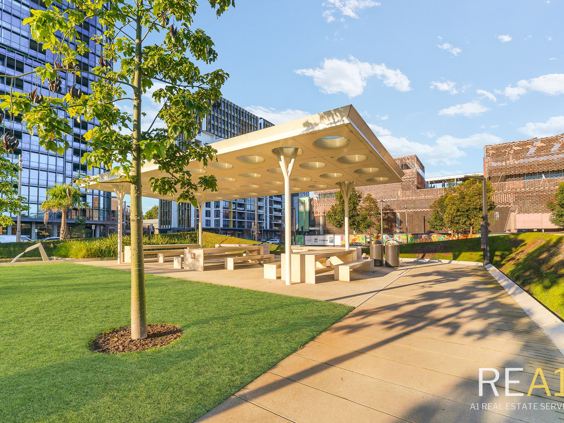 222 / 303 Botany Road, Zetland