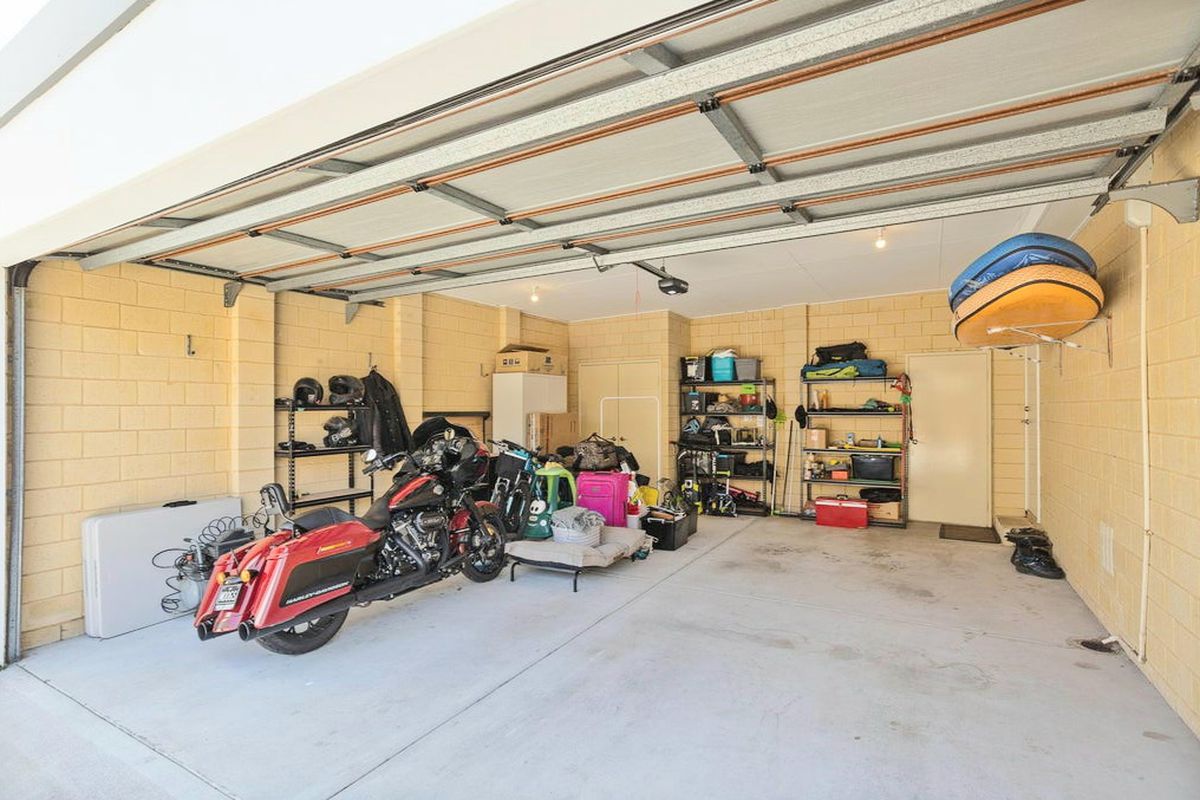 25 / 22 Rinaldo Crescent, Coolbellup