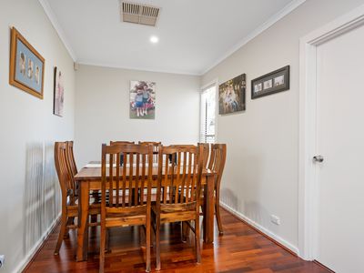 72 Collins Street, Piccadilly