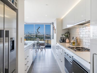 703 / 2 Oldfield Street, Burswood