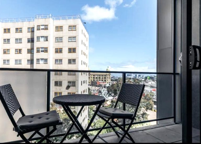 706 / 30 - 34 Bray Street, South Yarra