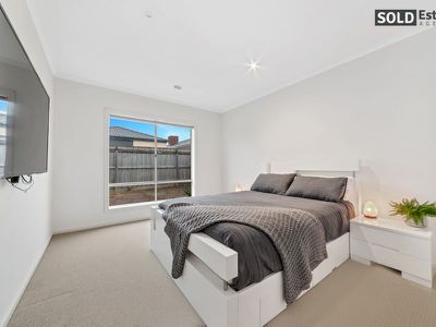 22 Cadillac Street, Cranbourne East