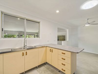 6 Tindara Avenue, Ocean Shores