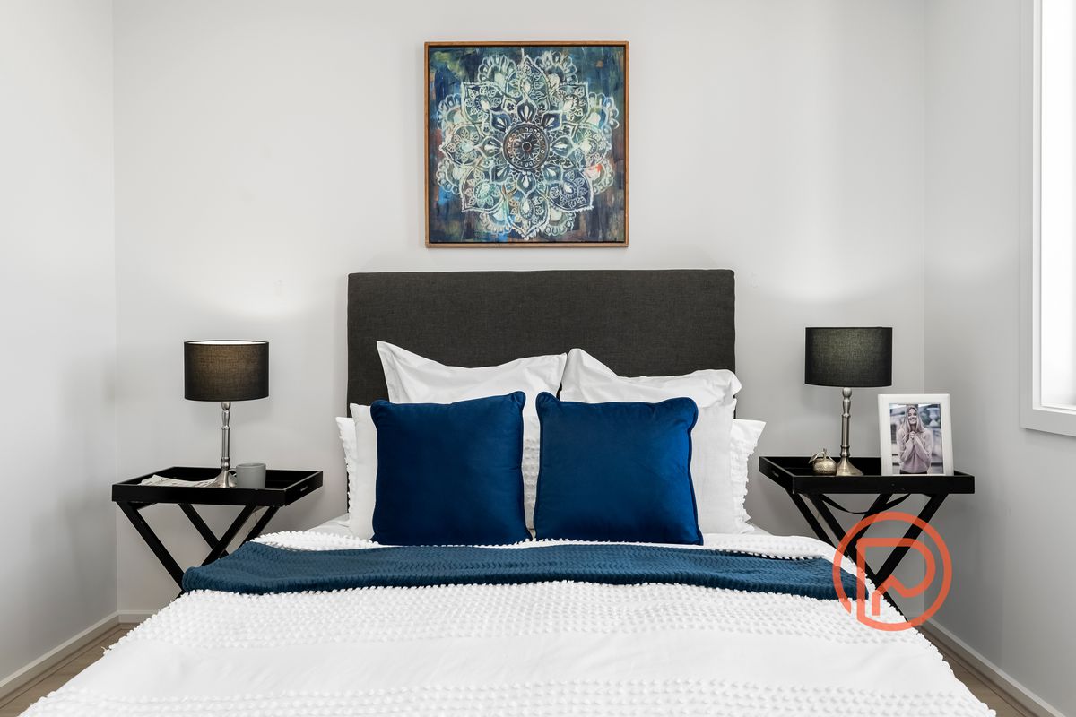 2 MINT DRIVE, Hayborough