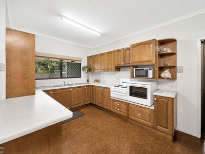 3 Pearl Close, Bayview Heights