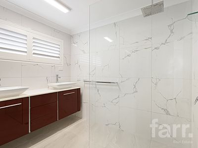 109 Bundall Road, Surfers Paradise