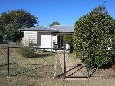 1 / 40 First Avenue, Kingaroy