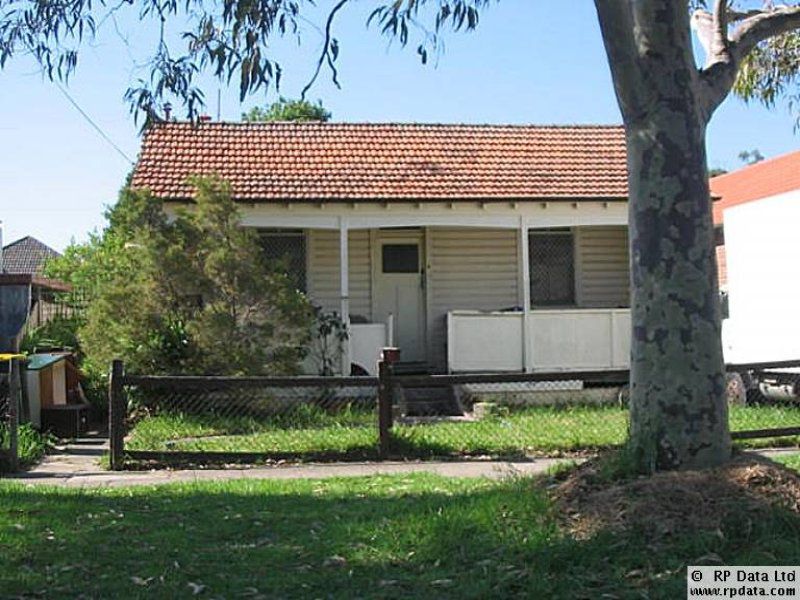 6 Weil Avenue, Croydon Park