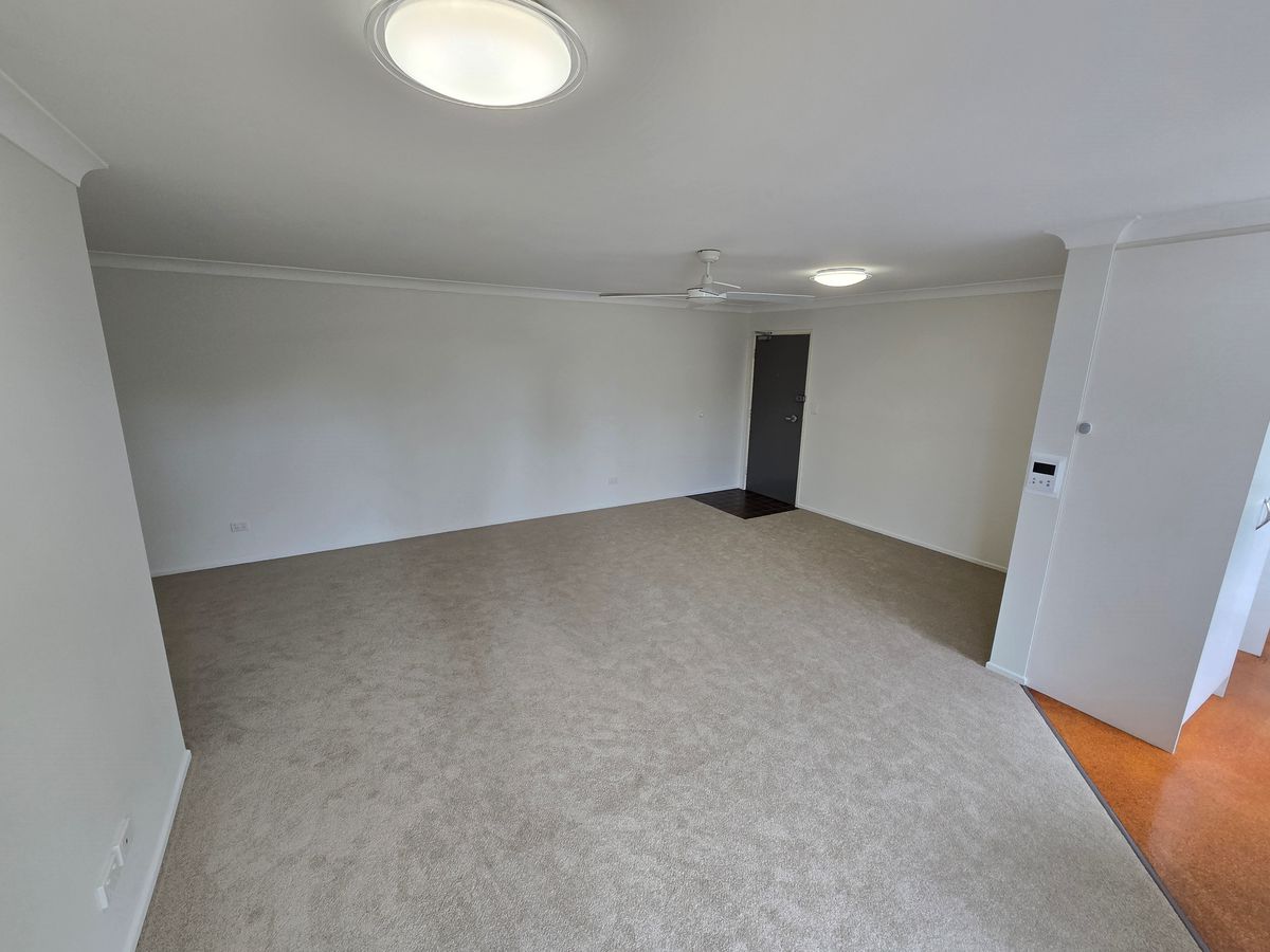 3 / 4 Sheehan Street, Milton