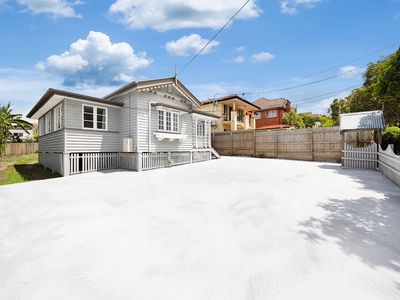 17 Hawken Drive, St Lucia