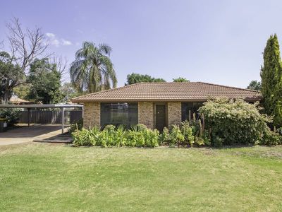 9 Bass Place, Dubbo