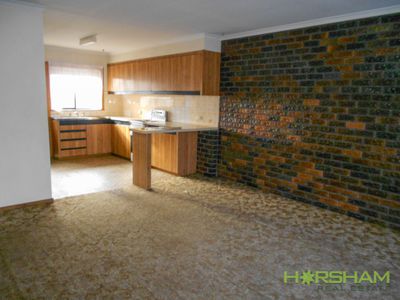 1 / 17A Stawell Road, Horsham