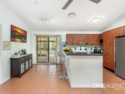 93-97 Victoria Dr, Glenlogan
