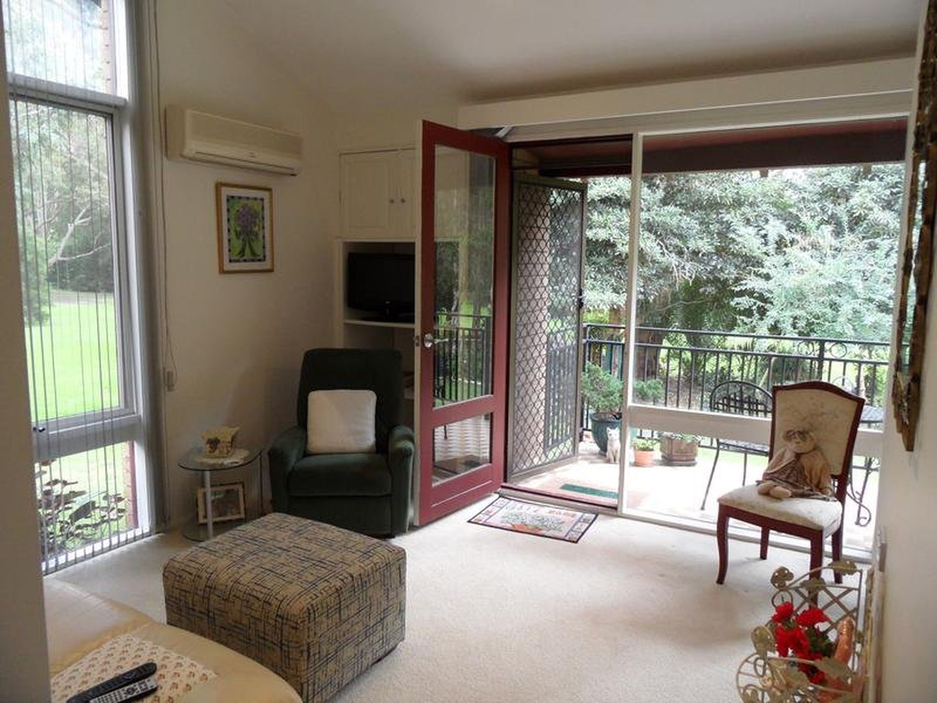 25 The Glen Road, Bardwell Valley