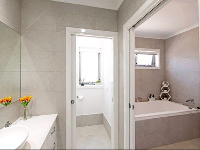 10 Angus Place, Bungendore