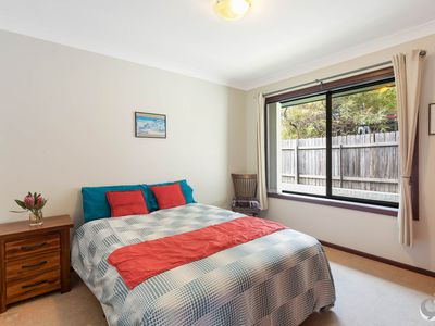 11 Mummaga Lake Drive, Dalmeny