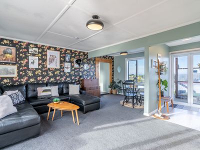 28 James Street, Riverton