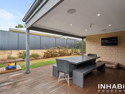 6 Fairmile Street, Bushmead