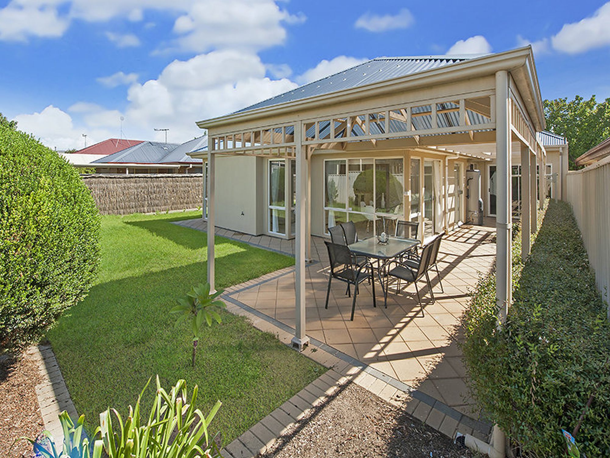 12 Northgate Parade, Northgate